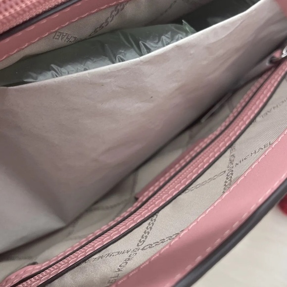 AUTH NWT MICHAEL Michael Kors Voyager Monogram ColorBlock Tote Bag-PrimroseMulti - Picture 7 of 11